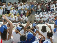 Bambini durante un'attività dei centri estivi