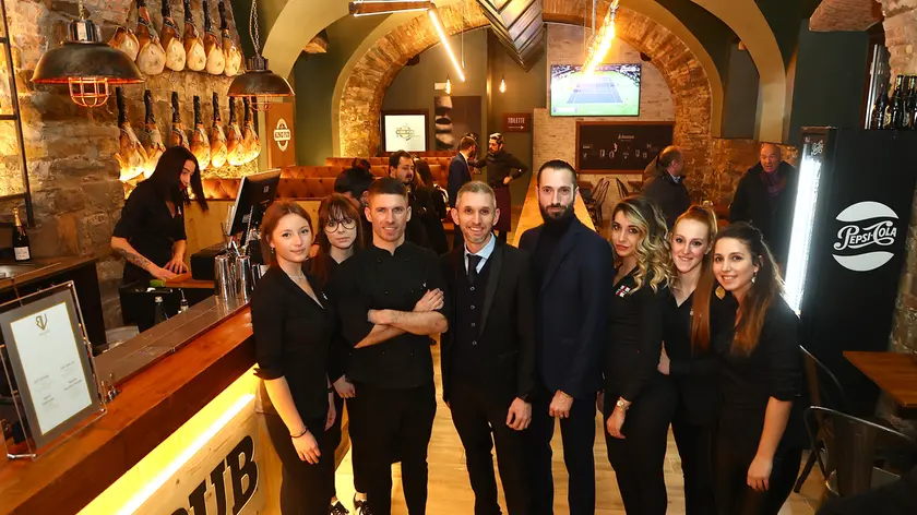 L'inaugurazione del King Pub (Lasorte)
