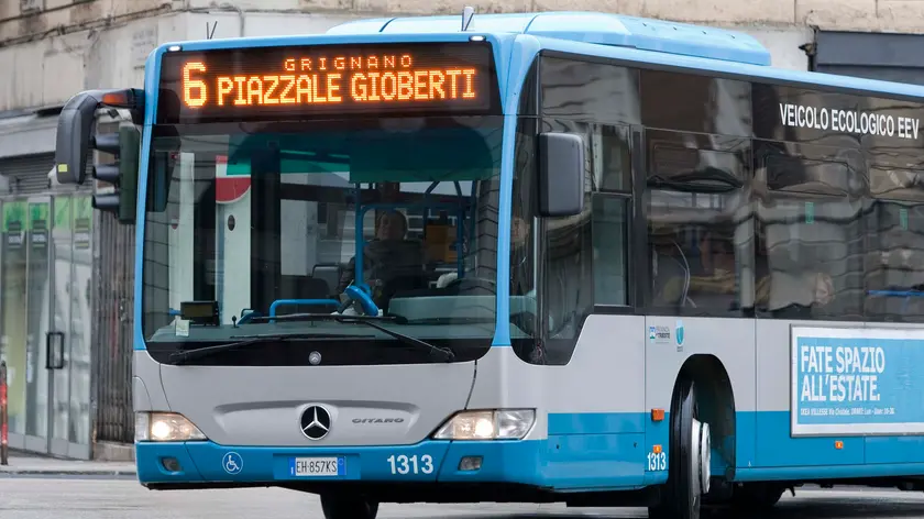 Un autobus della linea 6 della Trieste Trasporti