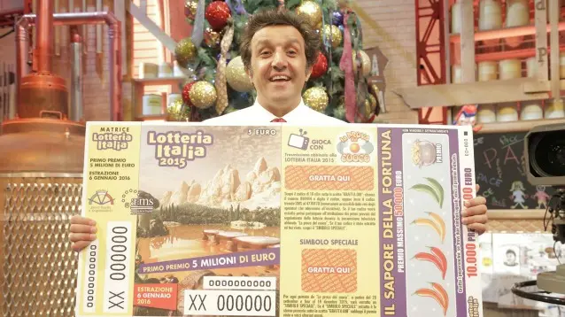 Flavio Insinna ha condotto lo Speciale Lotteria Italia