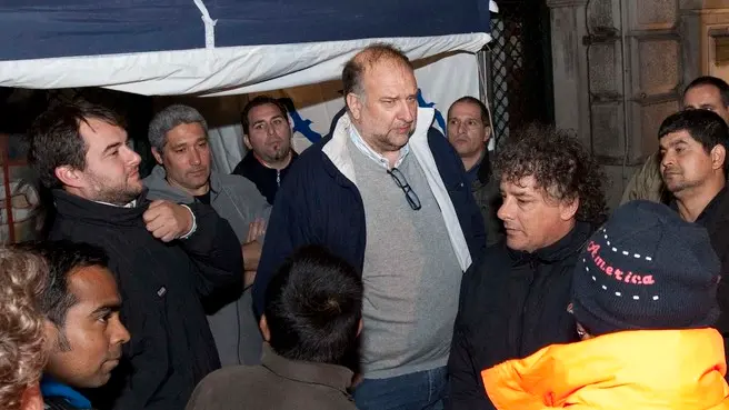 Silvano Trieste 11/11/2012 Cosolini con i lavoratori della Sertubi