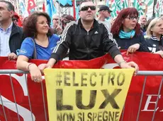 01/05/2014 Pordenone - Primo Maggio, manifestazione unitaria dei sindacati - Lavoratori Electrolux - © Errebi