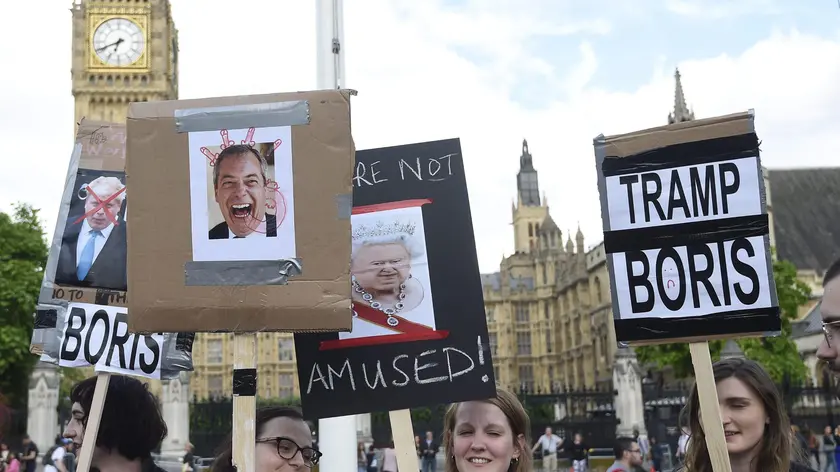 Una manifestazione dopo l'esito del Brexit