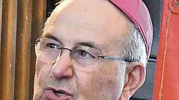 Il vescovo Crepaldi cui le associazioni hanno scritto per chiedere la rimozione del parroco