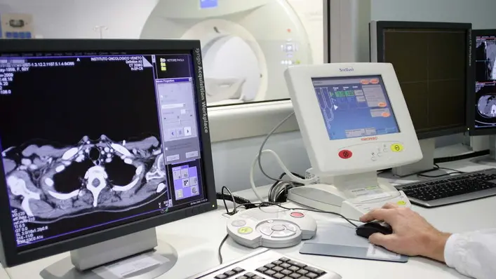 CARRAI - NUOVA RADIOLOGIA ALLO IOV CARRAI - NUOVA RADIOLOGIA ALLO IOV