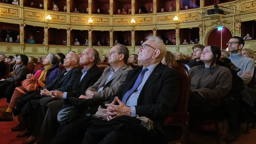 Il pubblico al teatro Verdi di Trieste Foto Massimo Silvano