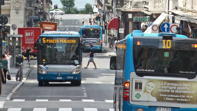 Lasorte Trieste 13/07/15 - Via Mazzini, Riaperta ai Bus