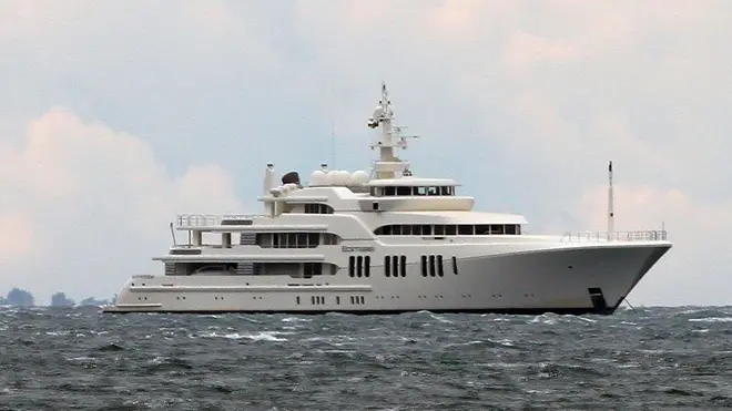 Lasorte Trieste 14/08/13 - Maxi Yacht in Rada
