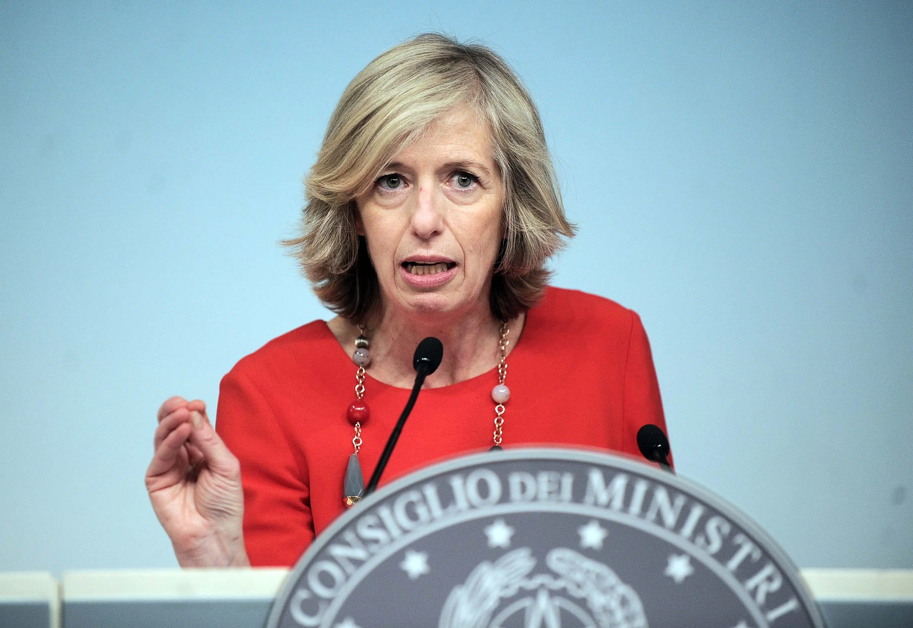 Il ministro all'istruzione Stefania Giannini