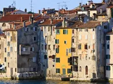 21 Jul 2013, Rovinj --- Old town from the sea, Rovinj (Rovigno) peninsula, Istria, Croatia --- Image by © Eleanor Scriven/Robert Harding World Imagery/Corbis