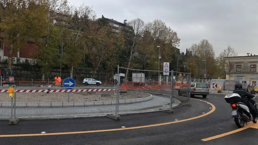 Foto BRUNI 28.11.2019 V.le Miramare:aperta la nuova rotonda