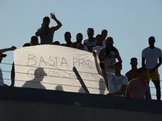 La protesta sui tetti organizzata un anno fa dagli ospiti del Cie