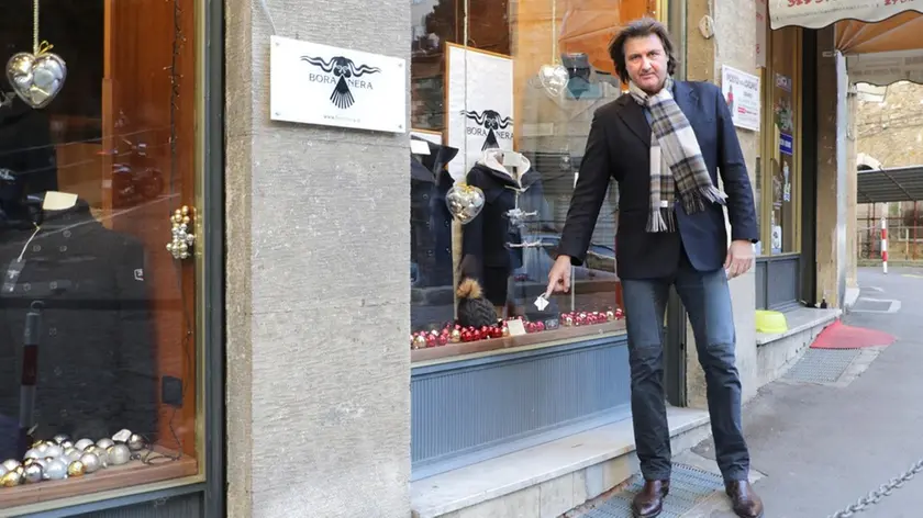 Lasorte Trieste 30/12/16 - Via Donota, Zarotti indica dove ha trovato coltello