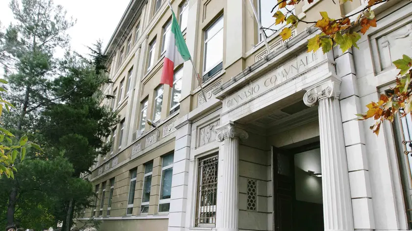 L'ingresso del liceo Oberdan a Trieste