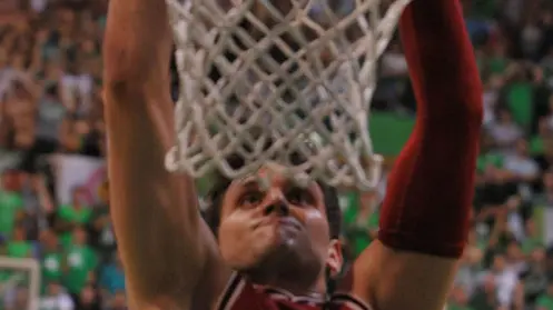 Foto Giuseepe Pirastru - LaPresse .25 -06 -2014 Siena (Italia).Sport Basket.Campionato Basket 2013 - 2014 gara 6 finale.MPS Mens Sana Siena vs EA7 Emporio Armani Milano.nella foto: 5 Gentile Alessandro ..Photo Giuseepe Pirastru - LaPresse.25 -06 -2014 Siena (Italy).Sport Basket.Basket League 2013 - 2014 Race 6 final.MPS Mens Sana Siena vs EA7 Emporio Armani Milano.In the pic : 5 Gentile Alessandro