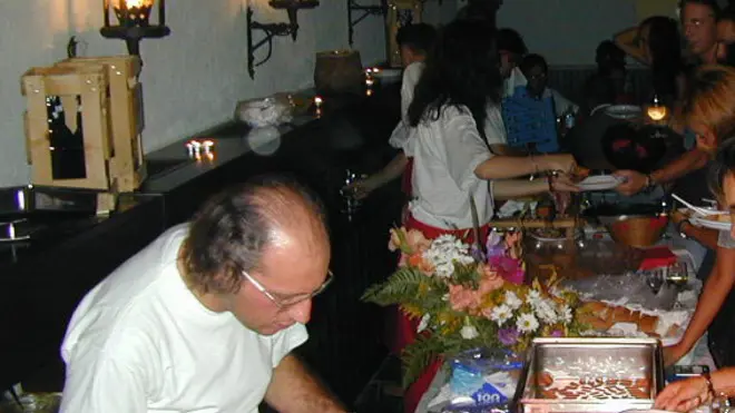 Foto BRUNI TS 27 07 99 BOTTEGA del VINO