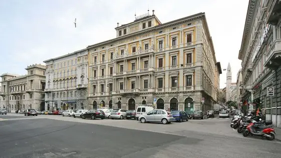 Lasorte Trieste 06/05/09 - Piazza Libertà 5, Palazzo Kalister, Architetto Luigi Zabeo