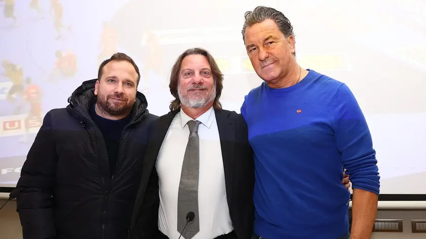 Il neopresidente Semacchi alla presentazione Pallamano Trieste(Foto Lasorte)