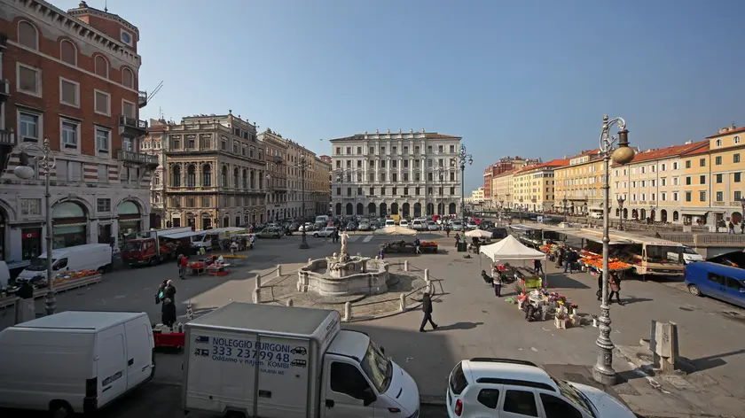 Piazza Ponterosso