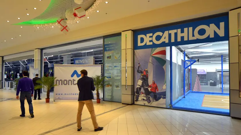 Il negozio Decathlon a Montedoro, in un'immagine di archivio