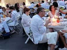 Una cena in bianco a Milano