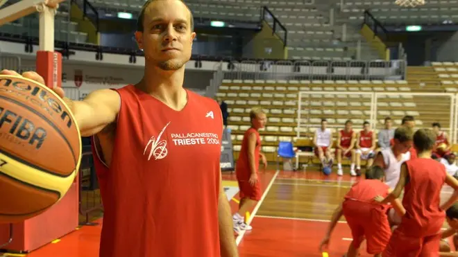 Foto Bruni 09.10.13 Basket Trieste :il nuovo arrivato Ryan Hoover