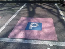 Un parcheggio "rosa"