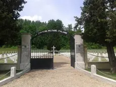 Un'immagine del cimitero italiano a Soupir