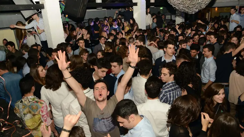 Ligano 31 Maggio 2013 matura in discoteca Copyright press Turco