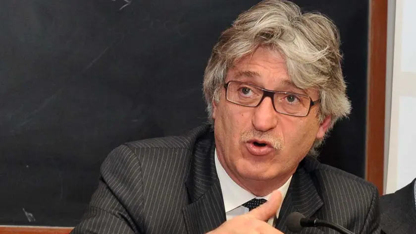 Foto BRUNI TRieste 14.03.12 Università:Convegno Politica ed Economia-Renzo Tondo
