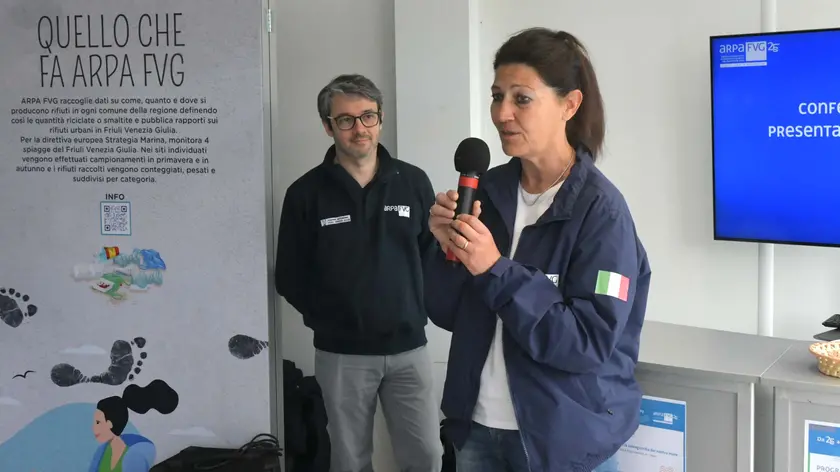 Arturo Pucillo assieme ad Anna Lutman nello stand Arpa Foto Bruni