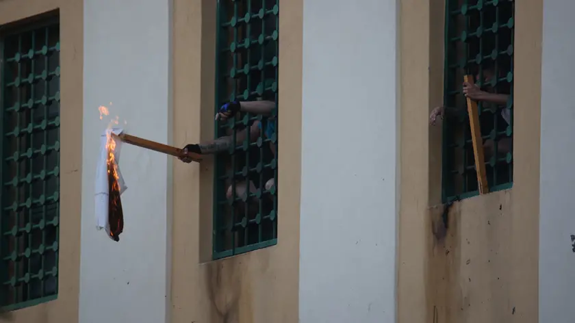 La rivolta nel carcere di Trieste (Lasorte)