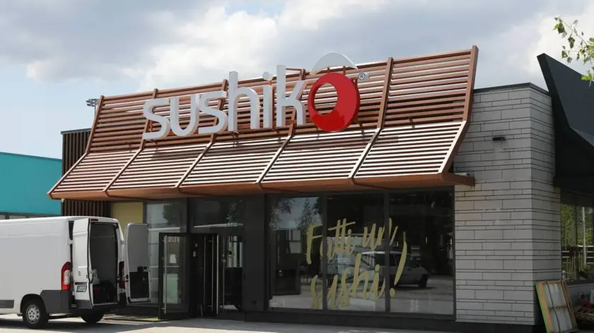 Il nuovo ristorante di sushi nell'ex McDonald's di Gorizia