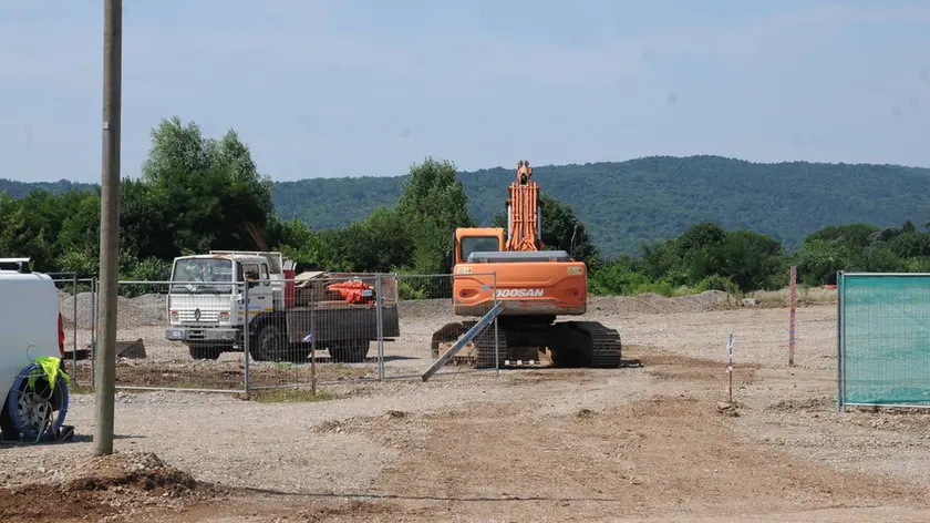 Lavori in corso al cantiere Pipistrel