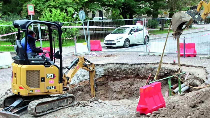 Il cantiere della voragine a Gorizia Foto Pierluigi Bumbaca