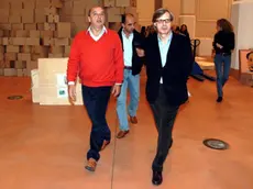 Roberto Dipiazza e Vittorio Sgarbi nel 2006 all'ex Pescheria per la mostra su Andy Warhol