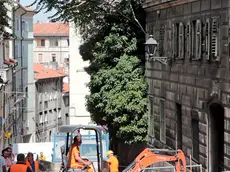 Il cantiere di via San Michele dello scorso anno: i lavori ripartiranno il 5 maggio