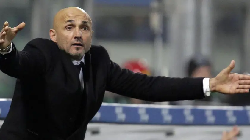 Roma's head coach Luciano Spalletti during the Italian Serie A soccer match US Sassuolo vs AS Roma at Mapei Stadium in Reggio Emilia,Italy, 2 February 2016.ANSA/ELISABETTA BARACCHI