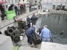 Lasorte Trieste 22/04/12 - Pulizia Canale Ponterosso, Sub