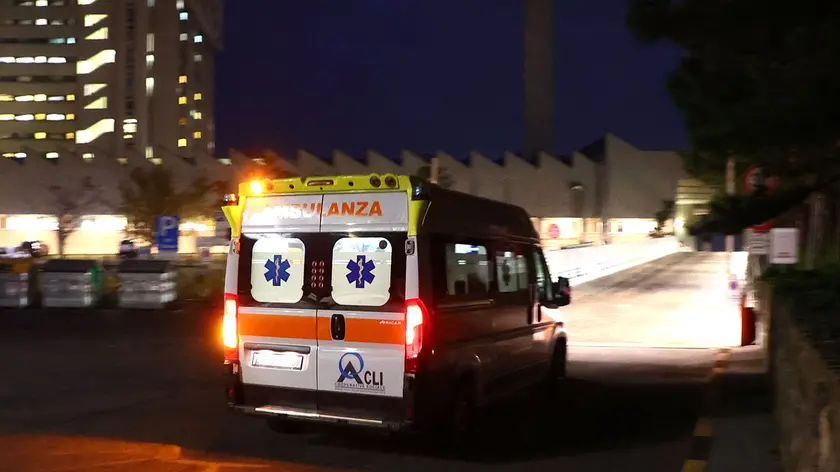 Un'ambulanza a Cattinata
