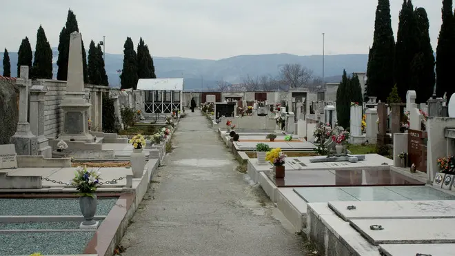 Lasorte Trieste 13 02 04 - Muggia - Cimitero -