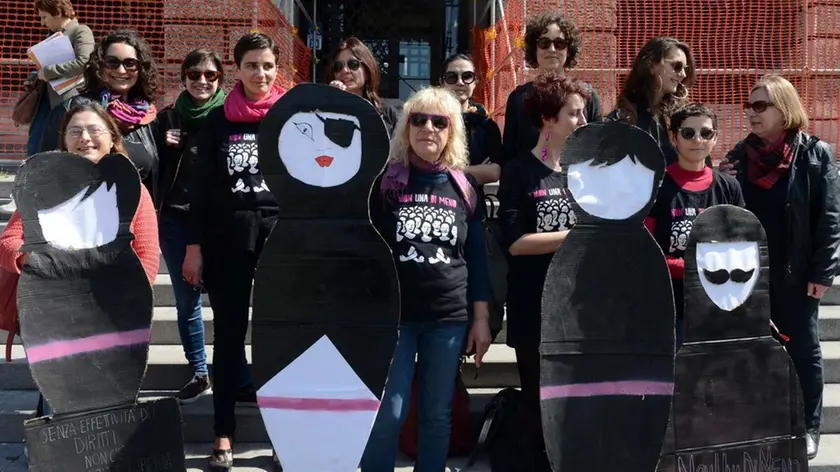 Foto Bruni Trieste 12.04.2017 Centro Antiviolenza Goap, manifesta davanti al tribunale