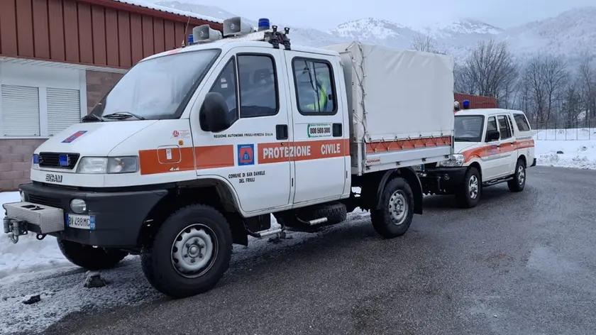 Un mezzo della Protezione civile in una foto d'archivio