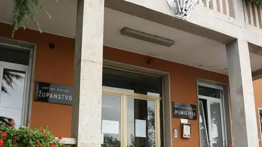 Lasorte Trieste 26 10 05 - Municipio di Dolina - S.Dorligo