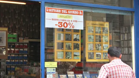 Lasorte Trieste 10/08/12 - Via Diaz, Negozio Dischi, Records