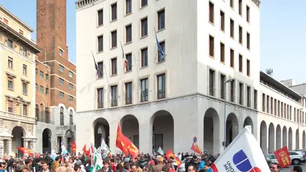 Lasorte Trieste 19/03/14 - Piazza Oberdan, Consiglio Regionale, Lavoratori, Sindacati, Wartsila