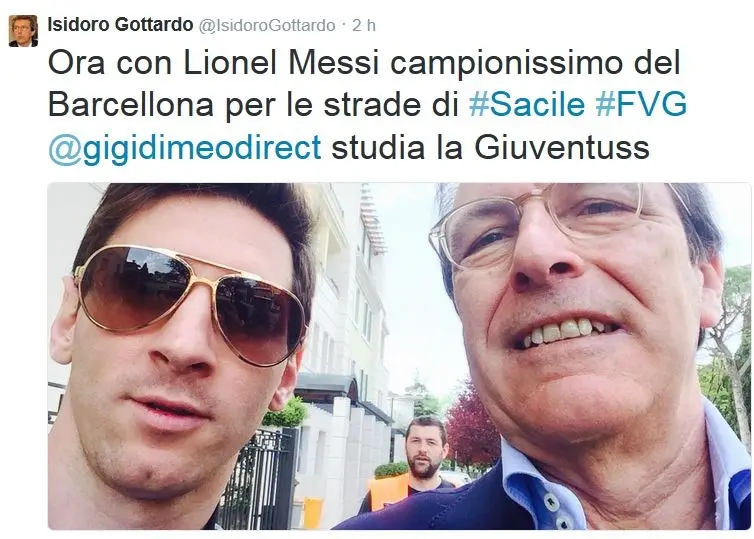 Messi in un selfie con l'ex parlamentare Isidoro Gottardo