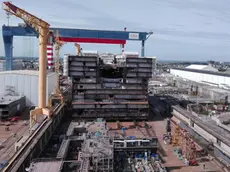 La nuova MSC Meraviglia all'interno dei cantieri navali STX di Saint-Nazaire, 2 Settembre 2016. ANSA/ LUCIANO CLERICO