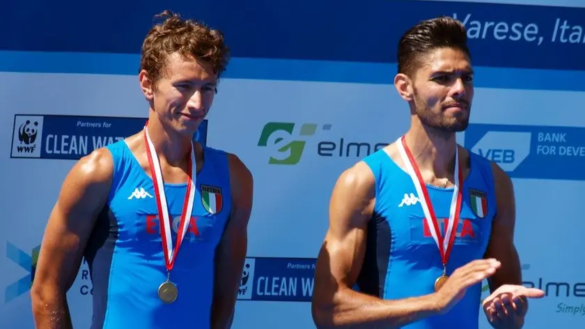 Sfiligoi a sinistra durante la premiazione