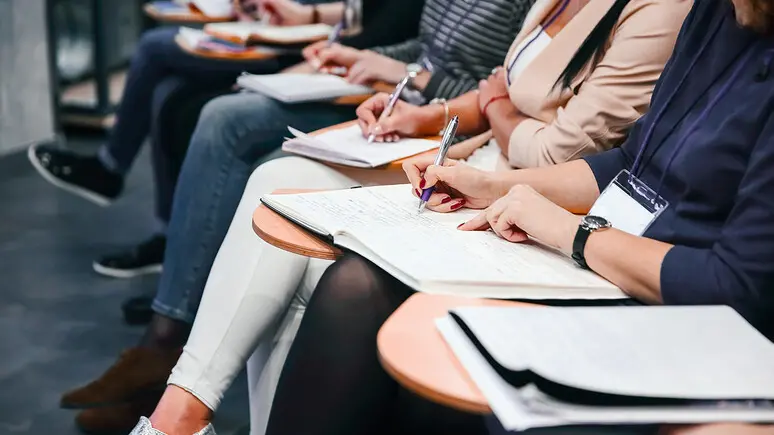 Nel prossimo trimestre prosegue il calo delle assunzioni in Fvg
